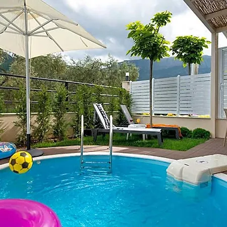 Votsalo Aparthotel 4*